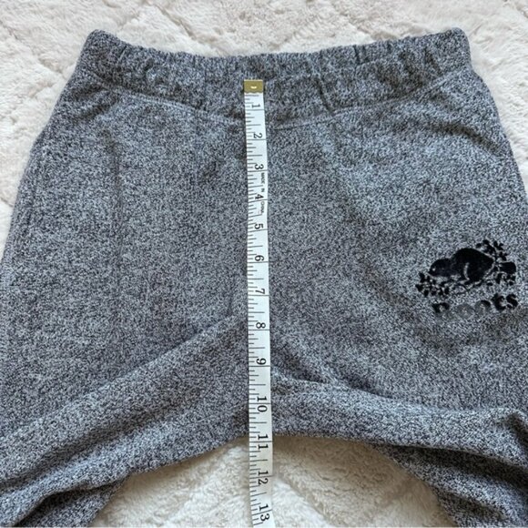Roots | Salt & Pepper Original Sweatpant Short (27 Inch Inseam) | Size 12 - Picture 9 of 9